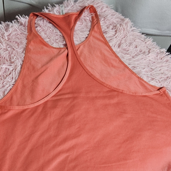Fabletics Athetic Tank Peach - Picture 3 of 3